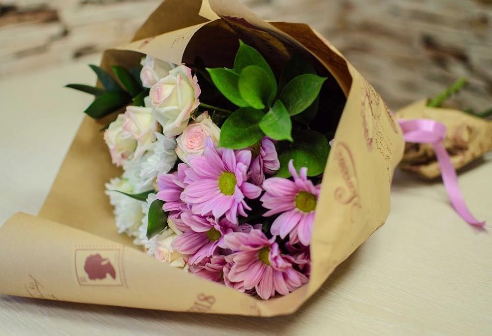 Букет цветов из: Розы и Хризантемы в Полотняный Завод