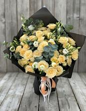 Букет цветов из:  Розы и Лизиантусы #REPLACE_PRED# Полотняный Завод