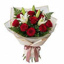 Букет цветов из:  Лилии и Розы в Полотняный Завод