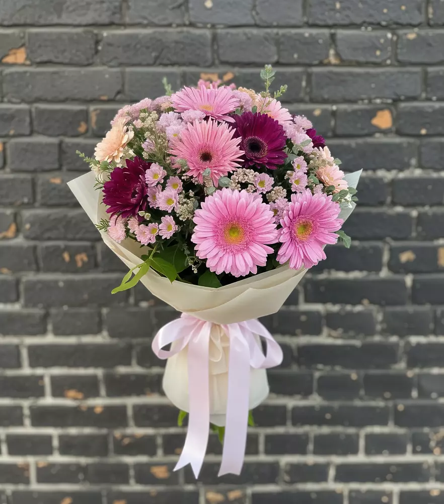 Букет цветов из: Герберы и Хризантемы в Полотняный Завод