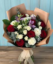 Букет цветов из:  Розы и Альстромерии в Полотняный Завод