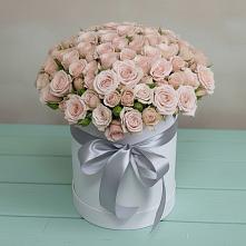 Цветочная композиция из Розы в шляпной коробке в Полотняный Завод