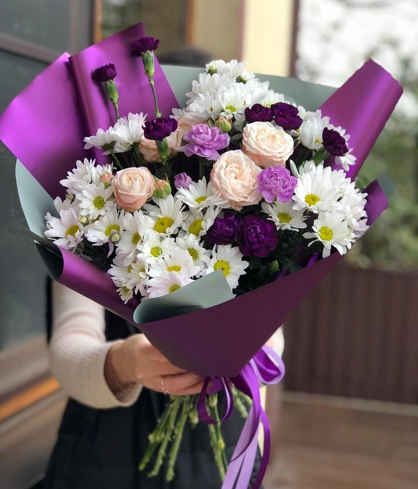 Букет цветов из: Хризантемы, Гвоздики и Розы в Полотняный Завод