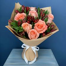 Букет цветов из:  Розы и Альстромерии в Полотняный Завод