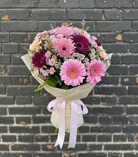 Букет цветов из:  Герберы и Хризантемы в Полотняный Завод