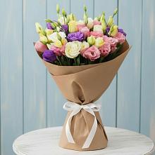 Букет цветов из:  Лизиантусы в Полотняный Завод